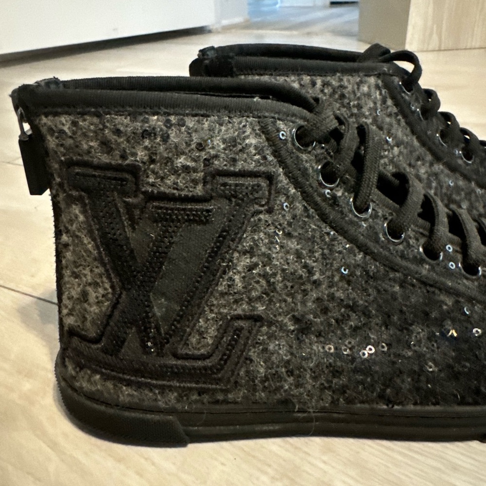 Louis Vuitton Black High-Top Sneakers - Picture 2 of 4